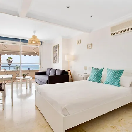 Apartment Primera Linea De Playa, Aparcamiento Y Wifi Gratis