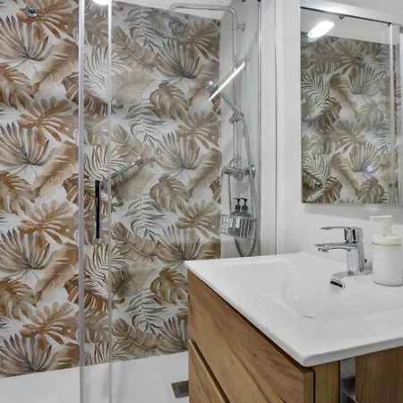 Apartment Primera Linea De Playa, Aparcamiento Y Wifi Gratis